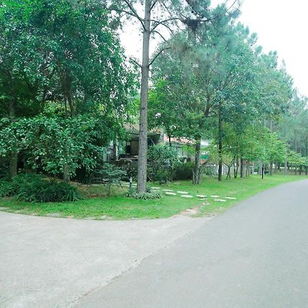 Villa Owner Tai Khu Nghi Duong Sinh Thai Dai Lai Resort Ngoc Quang Bagian luar foto