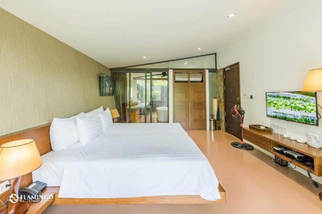 Villa Owner Tai Khu Nghi Duong Sinh Thai Dai Lai Resort Ngoc Quang Bagian luar foto